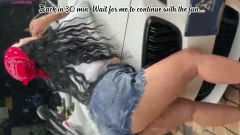 C H E R R Y  online show from 17, 11, 2025