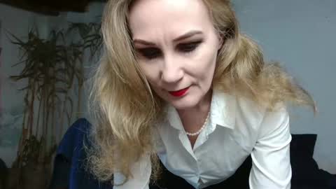 thanks guys see you tomorrow online show from 20, 2, 2025