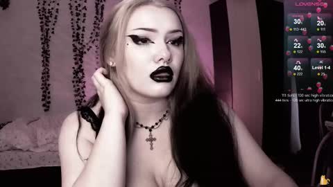 cherry_elfcat online show from 8, 11, 2025