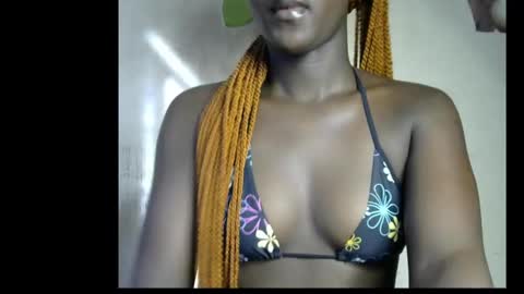 Snapshot of cherry_kissxx chatting on 6, 1, 2026 Ruth online show from 6, 1, 2026