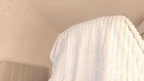 Snapshot of cherry_misaki chatting on 27, 2, 2025 misaki  online show from 27, 2, 2025