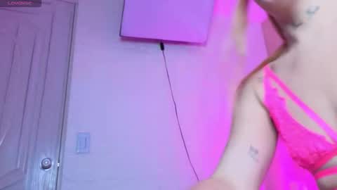 Snapshot of cherry_vega_1 chatting on 14, 12, 2025 cherry_vega_1 online show from 14, 12, 2025