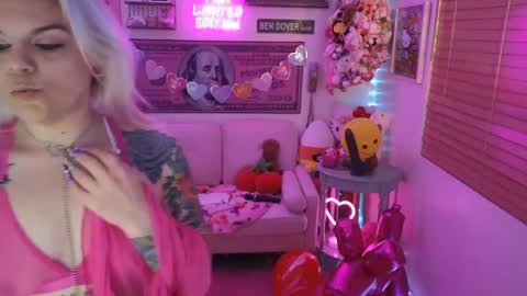 Snapshot of cherryb0mbb0mb chatting on 11, 2, 2025 CherryBombBomb online show from 11, 2, 2025