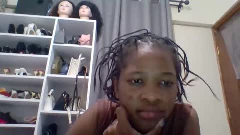 Cherryblossom2002 online show from 30, 11, 2025