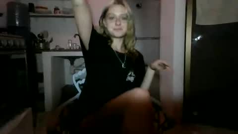 Snapshot of cherryblushxo chatting on 21, 12, 2025 cherryblushxo online show from 21, 12, 2025