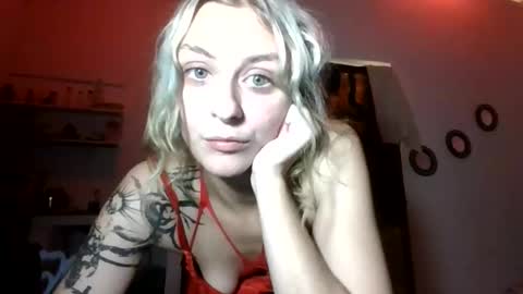 Snapshot of cherryblushxo chatting on 5, 3, 2026 cherryblushxo online show from 5, 3, 2026