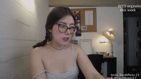 Sarah Prez online show from 28, 1, 2025