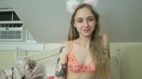 Snapshot of cherryflavorxx chatting on 28, 5, 2026 cherryflavorxx online show from 28, 5, 2026