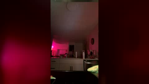Snapshot of cherrynovaxo chatting on 7, 7, 2026 cherrynovaxo online show from 7, 7, 2026