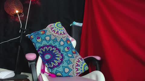 cherry hot online show from 24, 1, 2025