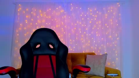 Cheryl online show from 14, 12, 2024