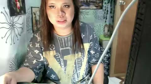 Snapshot of chescahotxxxl chatting on 6, 1, 2025 chescahotxxxl online show from 6, 1, 2025