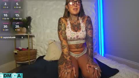 Chevi Blue online show from 8, 7, 2026