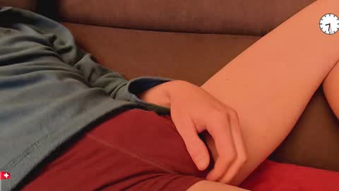 Grey online show from 26, 10, 2025