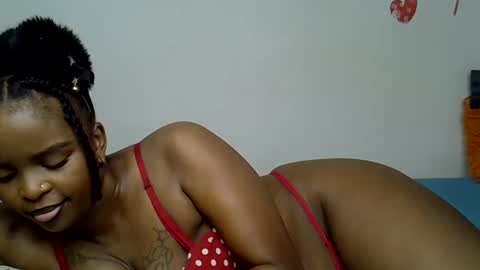 chibobo_ online show from 12, 12, 2024