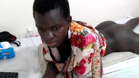 chichie_ online show from 10, 4, 2026