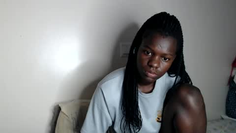 Snapshot of chichie_ chatting on 29, 7, 2026 chichie_ online show from 29, 7, 2026