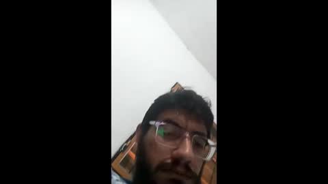 chico_con_verga_grande online show from 1, 6, 2026