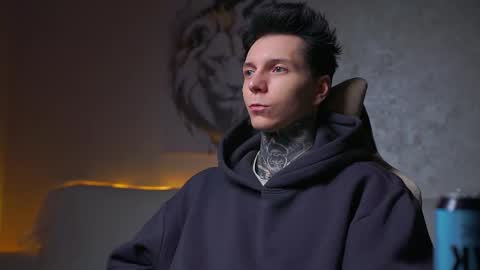 Snapshot of chillguy2k chatting on 16, 9, 2025 Rick online show from 16, 9, 2025