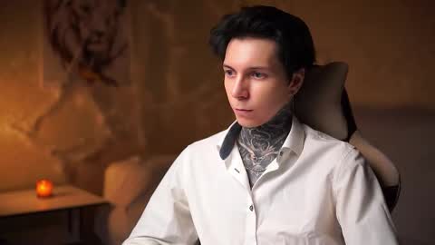 Snapshot of chillguy2k chatting on 31, 10, 2025 Rick online show from 31, 10, 2025