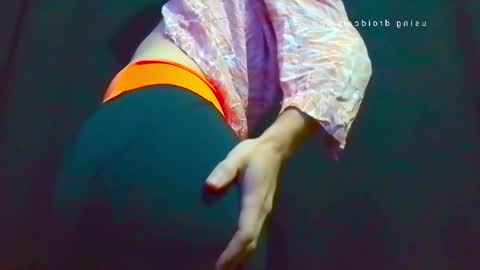 Snapshot of chillout_and_horny chatting on 23, 4, 2026 ChillOut And Horny online show from 23, 4, 2026