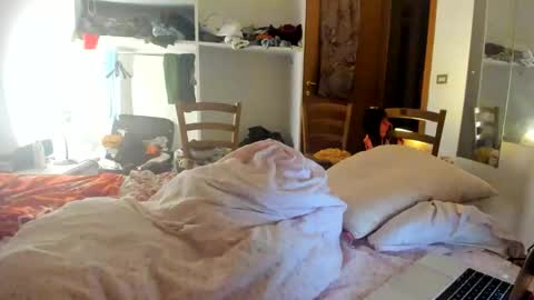 yoursensualparadise online show from 17, 9, 2025