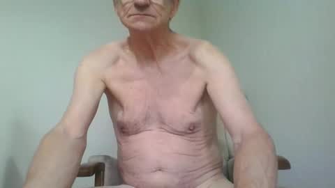 chipper341596 online show from 16, 4, 2026