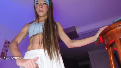 chloe_cooperr online show from 19, 7, 2026