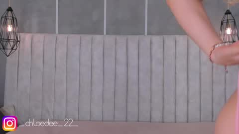 Chloe online show from 9, 3, 2025