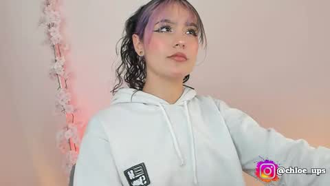 Snapshot of chloe_evans12 chatting on 14, 1, 2026 Chloe online show from 14, 1, 2026