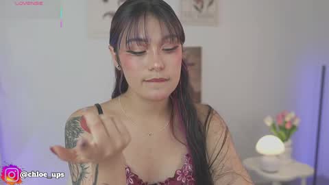 Chloe  online show from 24, 5, 2026