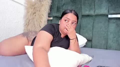 Snapshot of chloe_jackson25 chatting on 17, 6, 2026 Chloe online show from 17, 6, 2026