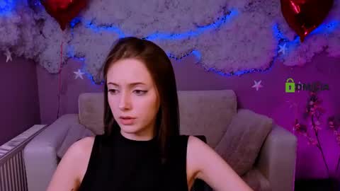 Snapshot of chloe_ley chatting on 28, 6, 2026 chloe_ley online show from 28, 6, 2026