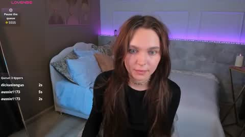 Chloe online show from 9, 7, 2026