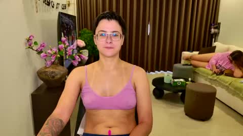 Eva and Sandra online show from 22, 6, 2026