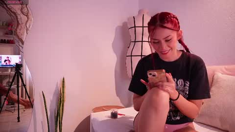 Snapshot of chloebritto chatting on 28, 6, 2026 cloe online show from 28, 6, 2026