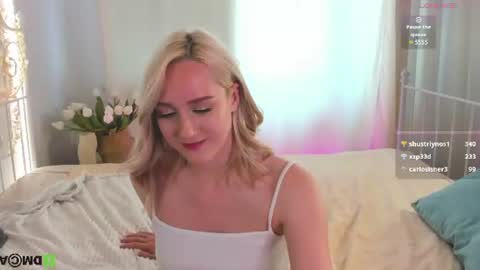 Snapshot of chloedeccker chatting on 7, 7, 2026 Chloe Deccker online show from 7, 7, 2026