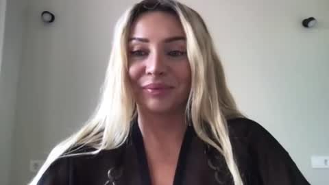 Chloe online show from 30, 6, 2026