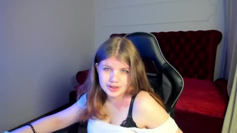 ChloeHalses online show from 31, 5, 2026
