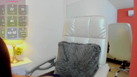  Chloe Harper  online show from 26, 11, 2025