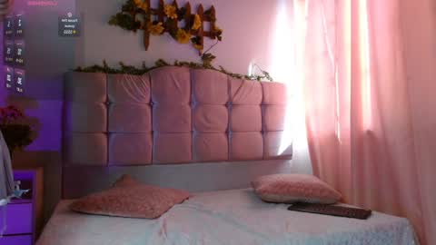 Chloe online show from 27, 1, 2025