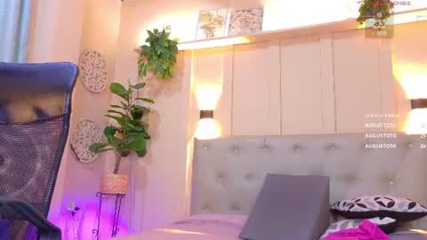 Snapshot of chloerossee chatting on 25, 6, 2026 Chloe rosse online show from 25, 6, 2026