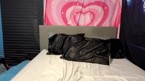 Chloes Big Boobs online show from 2, 2, 2025