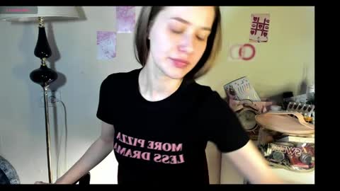 Snapshot of chloesweetbby chatting on 5, 4, 2026 chloesweetbby online show from 5, 4, 2026