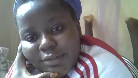 Snapshot of choclate_goddess chatting on 27, 4, 2026 Paula online show from 27, 4, 2026