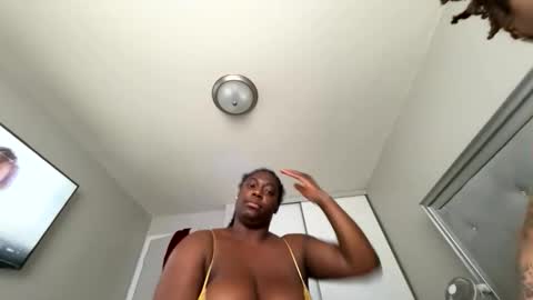 lightchocolate online show from 26, 4, 2026