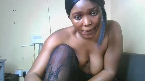 Snapshot of choco_baeb chatting on 25, 2, 2025 nei online show from 25, 2, 2025