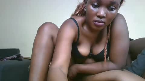 Snapshot of choco_baeb chatting on 8, 3, 2025 nei online show from 8, 3, 2025