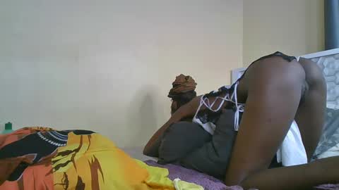 Snapshot of choco_baeb chatting on 12, 3, 2025 nei online show from 12, 3, 2025