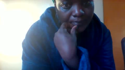 Snapshot of chocobabe002 chatting on 2, 11, 2025 chocobabe002 online show from 2, 11, 2025